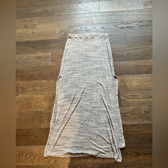 Double slit maxi skirt - Picture 2 of 2